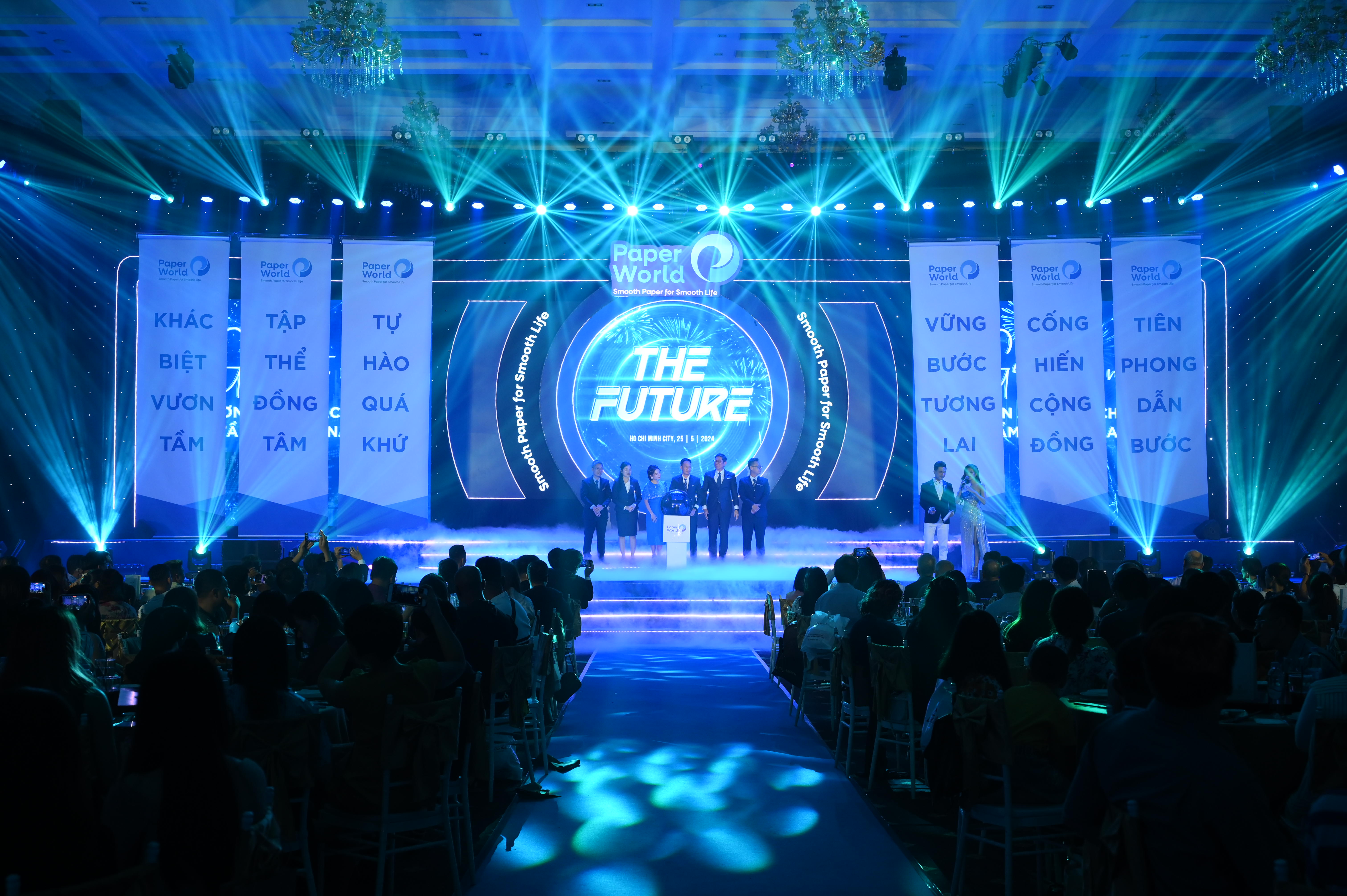 Gala kết nối Thế Giới Giấy